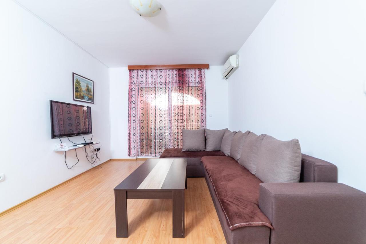 Apartmani Jovan Budva Exteriör bild