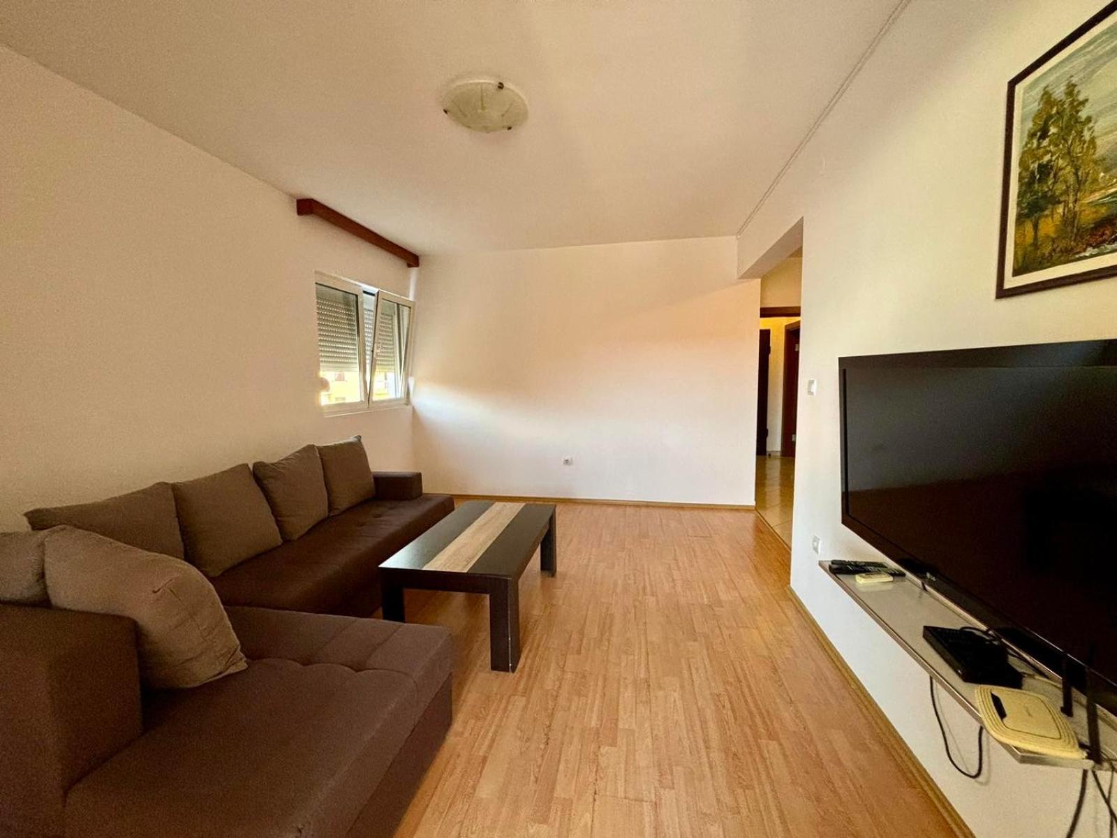 Apartmani Jovan Budva Exteriör bild