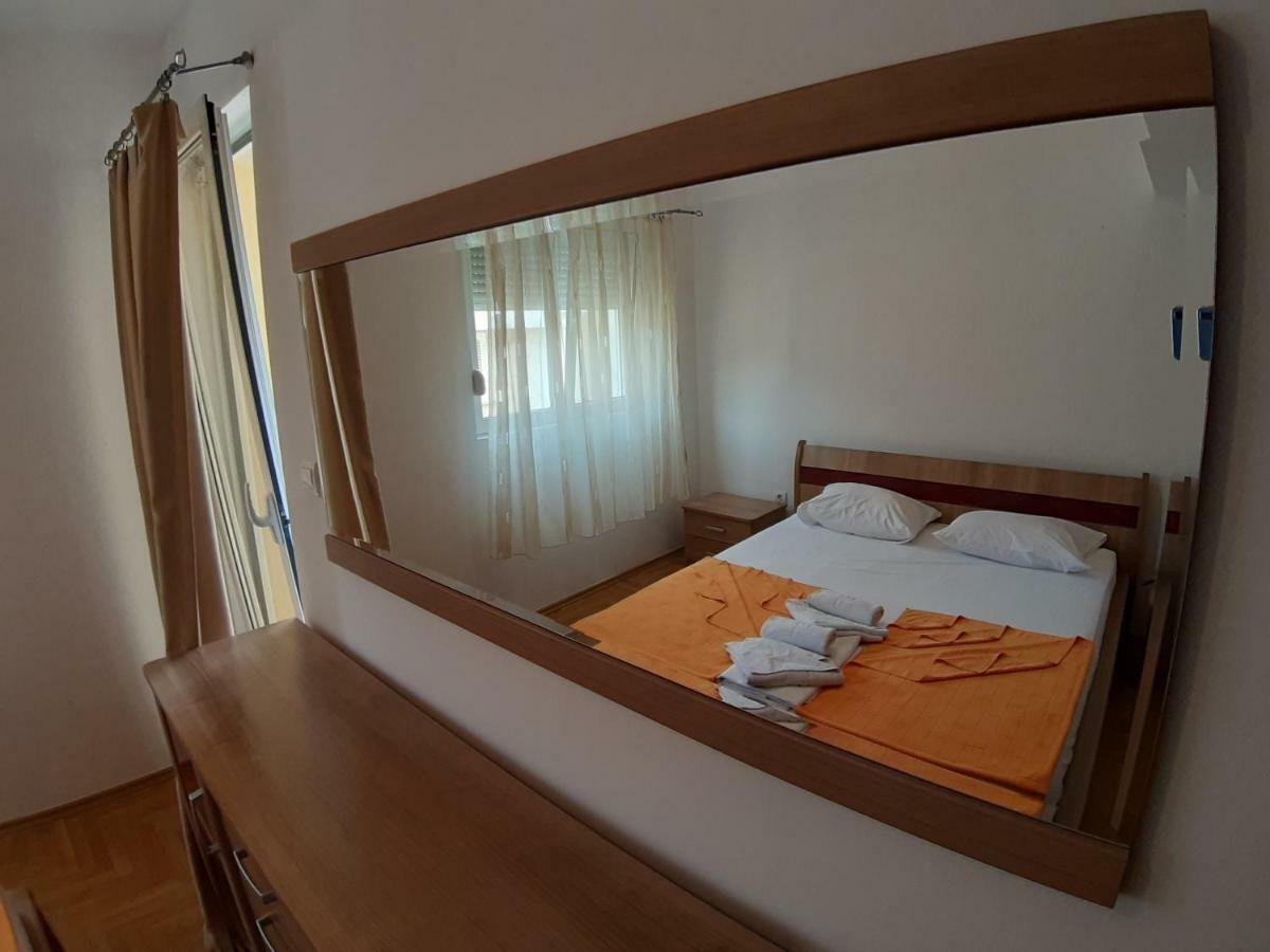 Apartmani Jovan Budva Exteriör bild