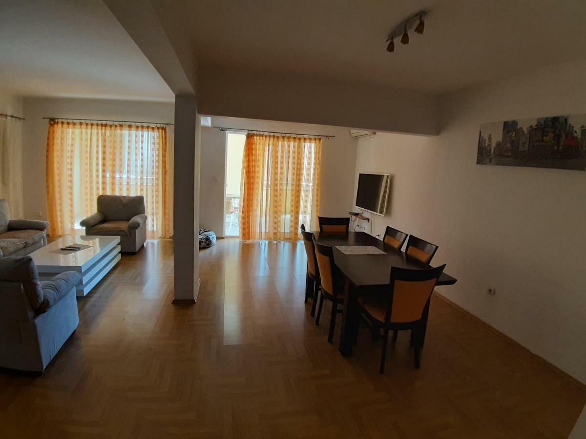 Apartmani Jovan Budva Exteriör bild